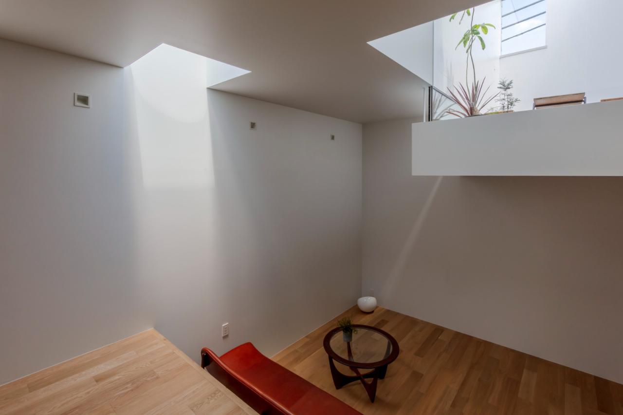 BIM建筑|错层悬挑结构,Shimouma住宅 / I.R.A. BIM建筑|错层悬挑结构,Shimouma住宅 / I.R.A.