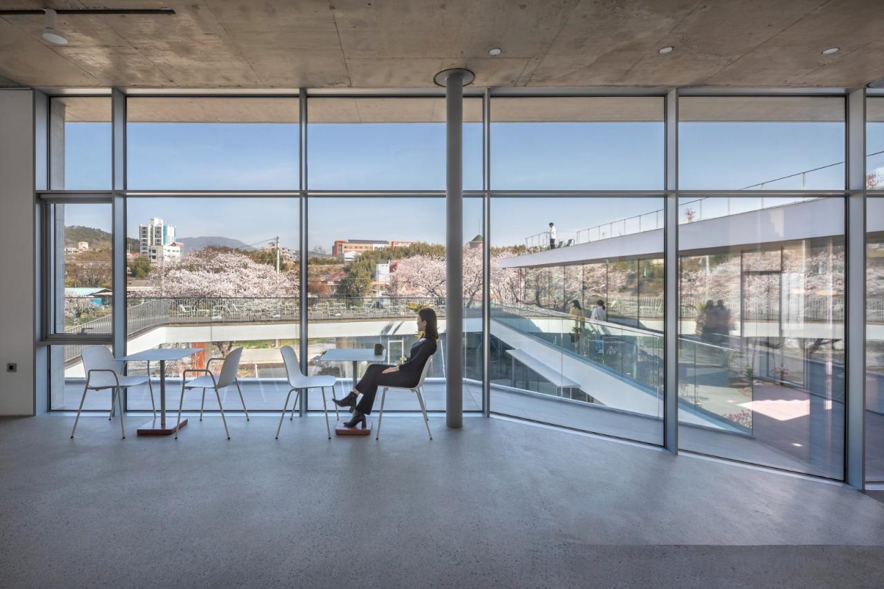 BIM建筑|Inalit 咖啡馆 / PLS Architects + Atelier MODS BIM建筑|Inalit 咖啡馆 / PLS Architects + Atelier MODS