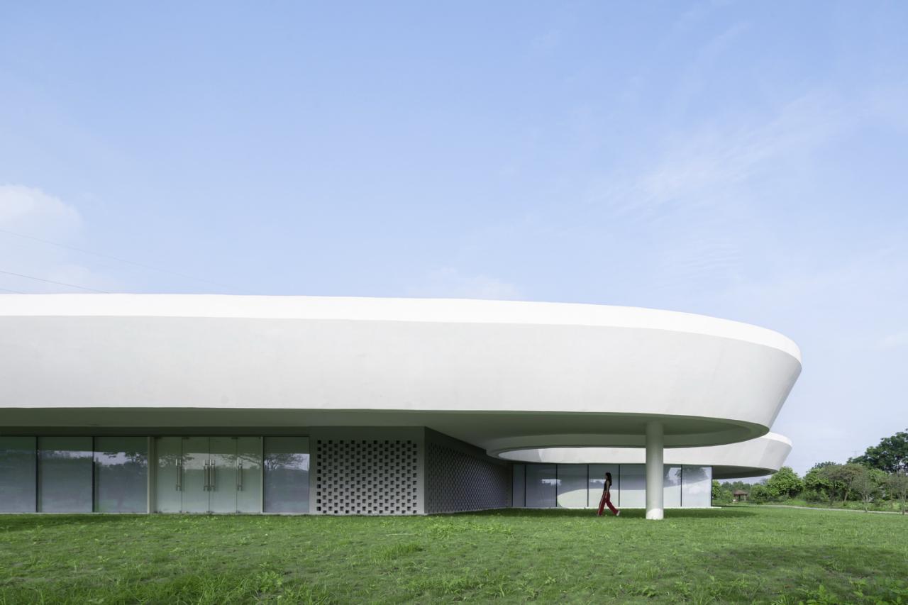 BIM建筑|涟漪:南海区淡水鱼产业技术示范推广中心 / Wutopia Lab BIM建筑|涟漪:南海区淡水鱼产业技术示范推广中心 / Wutopia Lab