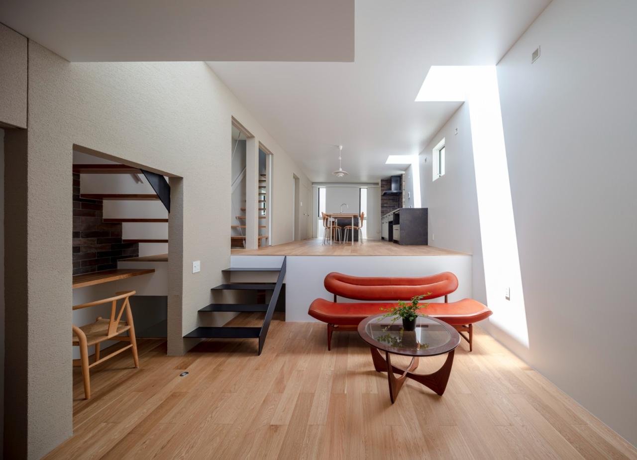 BIM建筑|错层悬挑结构,Shimouma住宅 / I.R.A. BIM建筑|错层悬挑结构,Shimouma住宅 / I.R.A.