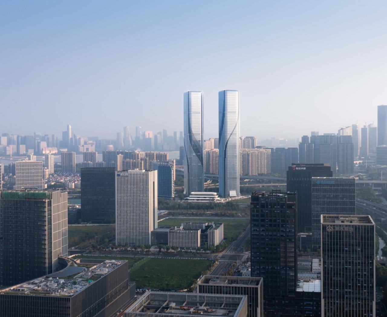 BIM建筑|钱江潮涌:杭州世茂智慧之门超高层城市综合体 / 姜平工作室 BIM建筑|钱江潮涌:杭州世茂智慧之门超高层城市综合体 / 姜平工作室