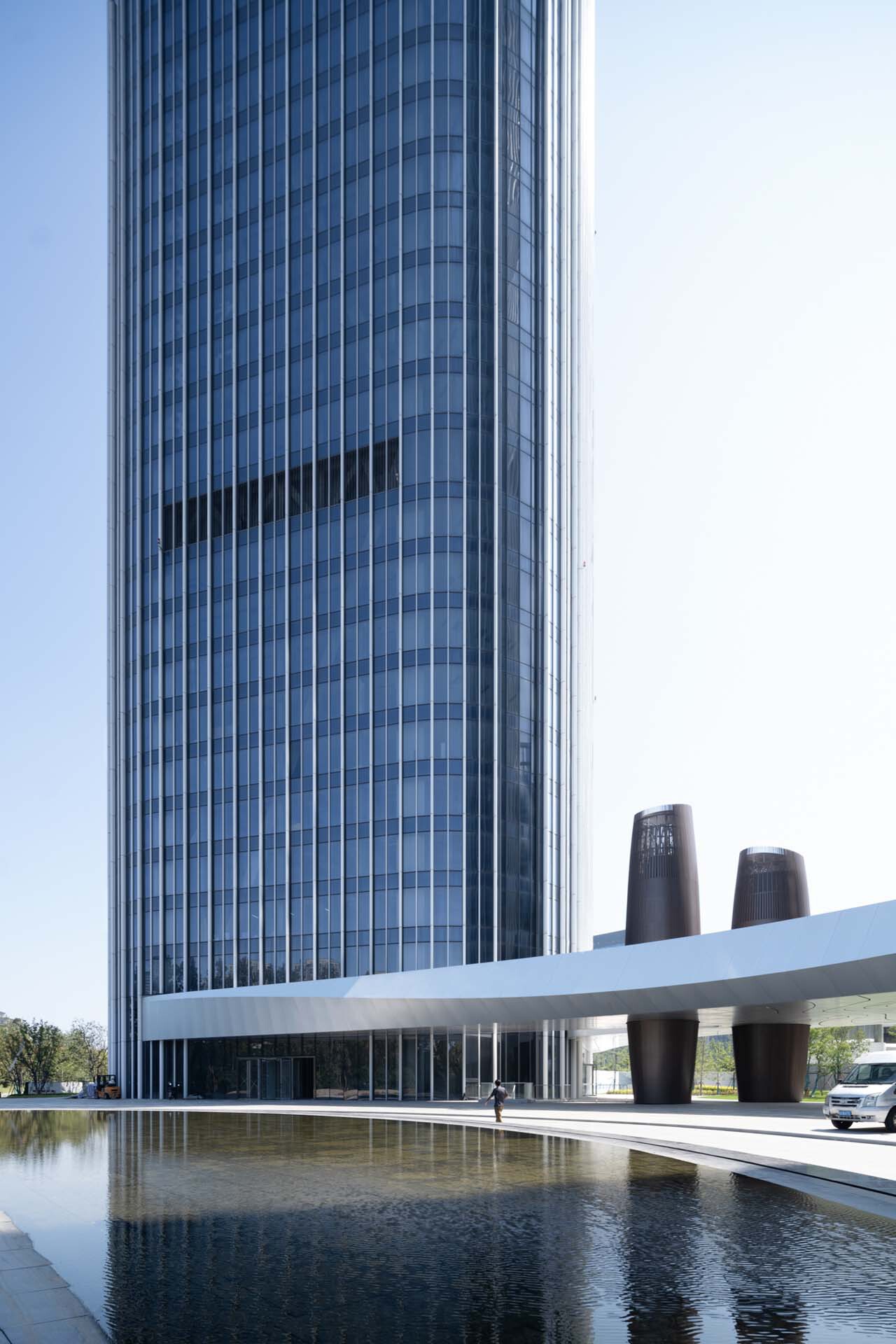 BIM建筑|钱江潮涌:杭州世茂智慧之门超高层城市综合体 / 姜平工作室 BIM建筑|钱江潮涌:杭州世茂智慧之门超高层城市综合体 / 姜平工作室