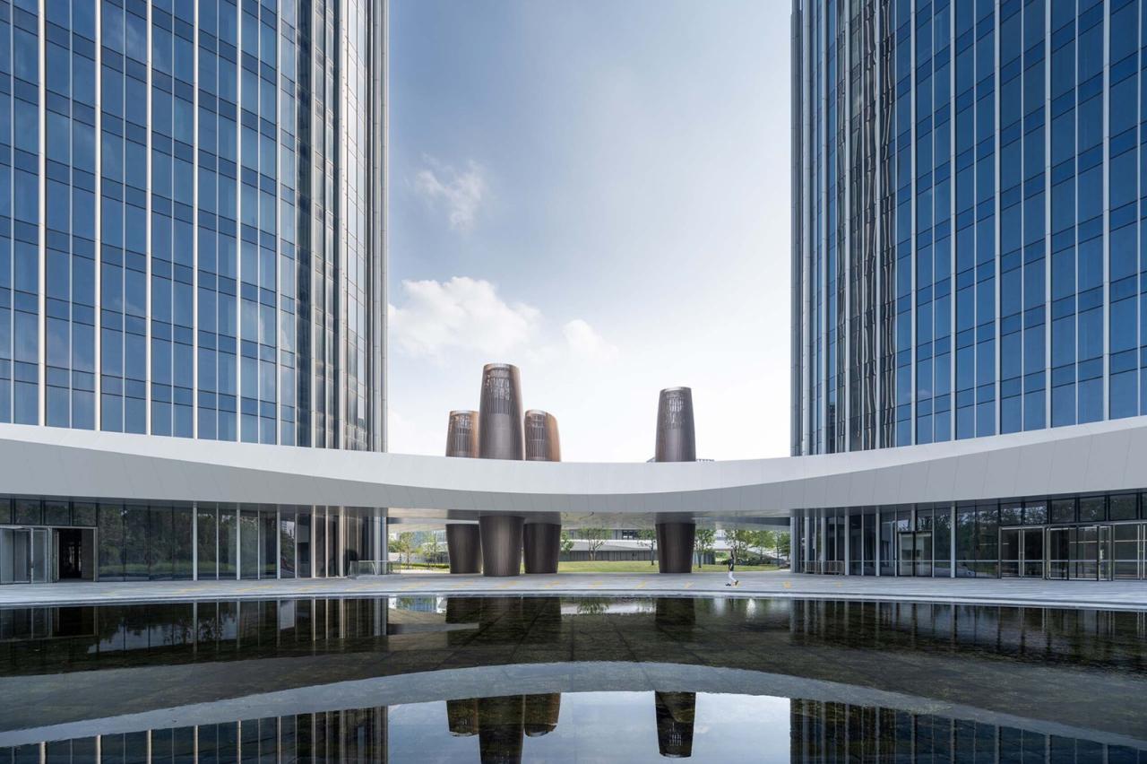 BIM建筑|钱江潮涌:杭州世茂智慧之门超高层城市综合体 / 姜平工作室 BIM建筑|钱江潮涌:杭州世茂智慧之门超高层城市综合体 / 姜平工作室