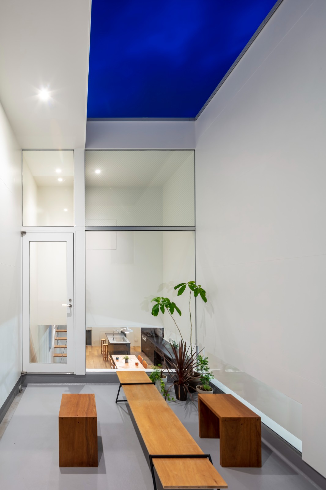 BIM建筑|错层悬挑结构,Shimouma住宅 / I.R.A. BIM建筑|错层悬挑结构,Shimouma住宅 / I.R.A.