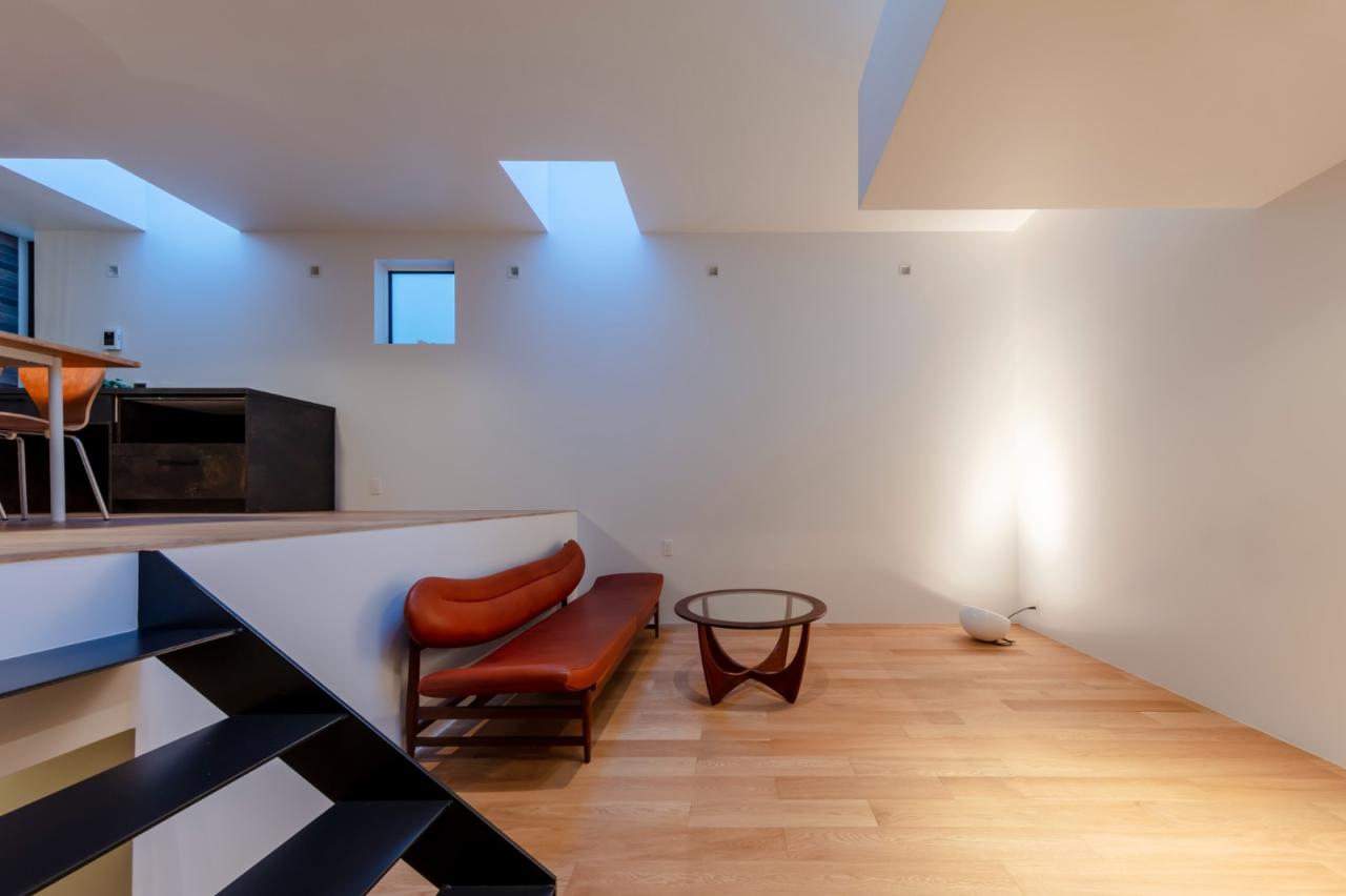 BIM建筑|错层悬挑结构,Shimouma住宅 / I.R.A. BIM建筑|错层悬挑结构,Shimouma住宅 / I.R.A.