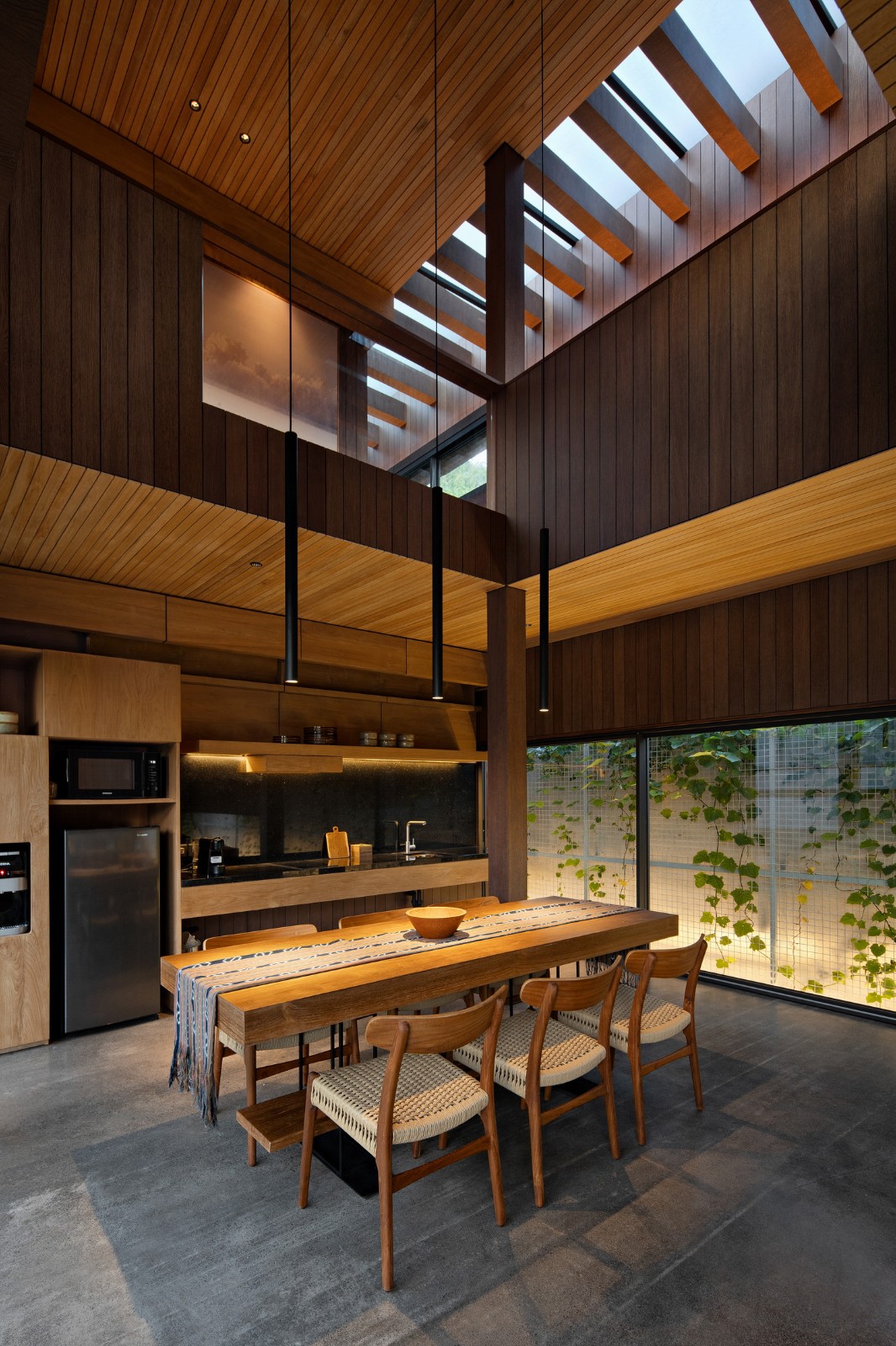 BIM建筑|跨廊桥相连,Tanatakah 别墅 / asimapra BIM建筑|跨廊桥相连,Tanatakah 别墅 / asimapra