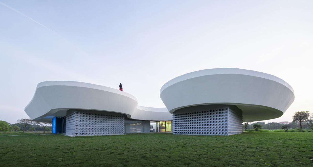 BIM建筑|涟漪:南海区淡水鱼产业技术示范推广中心 / Wutopia Lab BIM建筑|涟漪:南海区淡水鱼产业技术示范推广中心 / Wutopia Lab