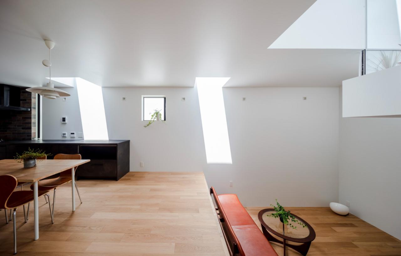 BIM建筑|错层悬挑结构,Shimouma住宅 / I.R.A. BIM建筑|错层悬挑结构,Shimouma住宅 / I.R.A.