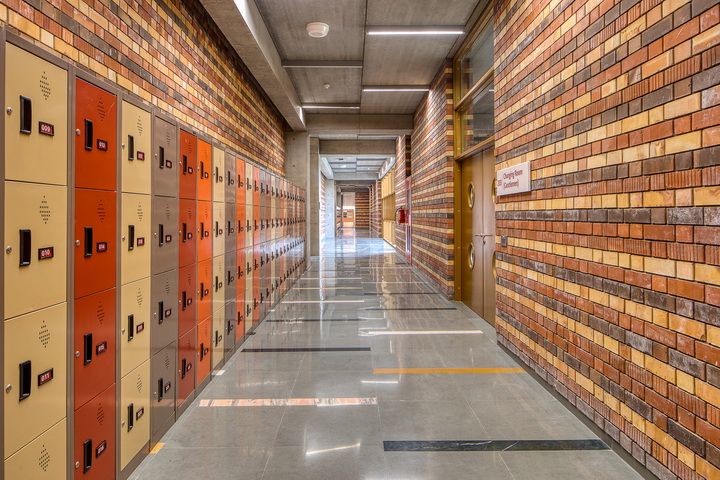 BIM建筑|艾哈迈达巴德大学中心 / Stephane Paumier Architects BIM建筑|艾哈迈达巴德大学中心 / Stephane Paumier Architects