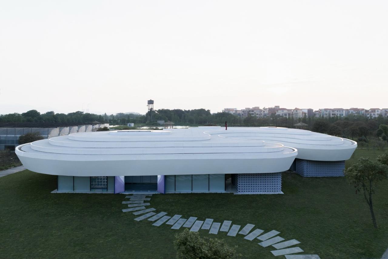 BIM建筑|涟漪:南海区淡水鱼产业技术示范推广中心 / Wutopia Lab BIM建筑|涟漪:南海区淡水鱼产业技术示范推广中心 / Wutopia Lab