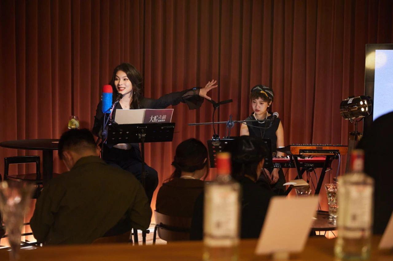 BIM建筑|微醺的夜上海: 一个剧场与酒吧的空间集合体 / 无定设计 BIM建筑|微醺的夜上海: 一个剧场与酒吧的空间集合体 / 无定设计