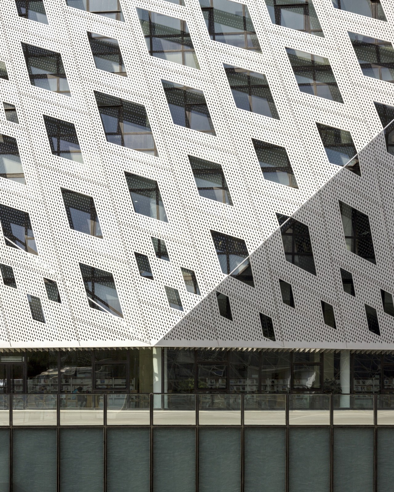 BIM建筑|山东省会文化艺术中心三馆 / 法国AS建筑工作室 BIM建筑|山东省会文化艺术中心三馆 / 法国AS建筑工作室