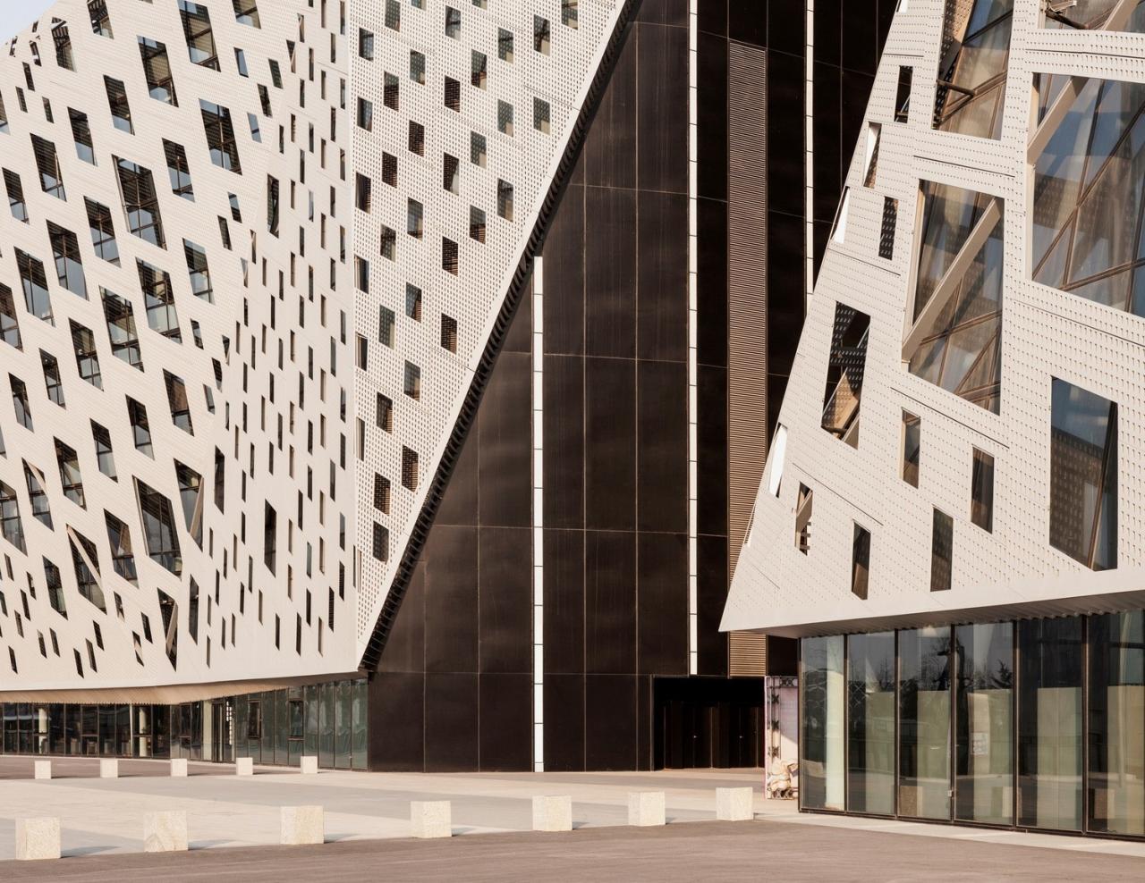 BIM建筑|山东省会文化艺术中心三馆 / 法国AS建筑工作室 BIM建筑|山东省会文化艺术中心三馆 / 法国AS建筑工作室