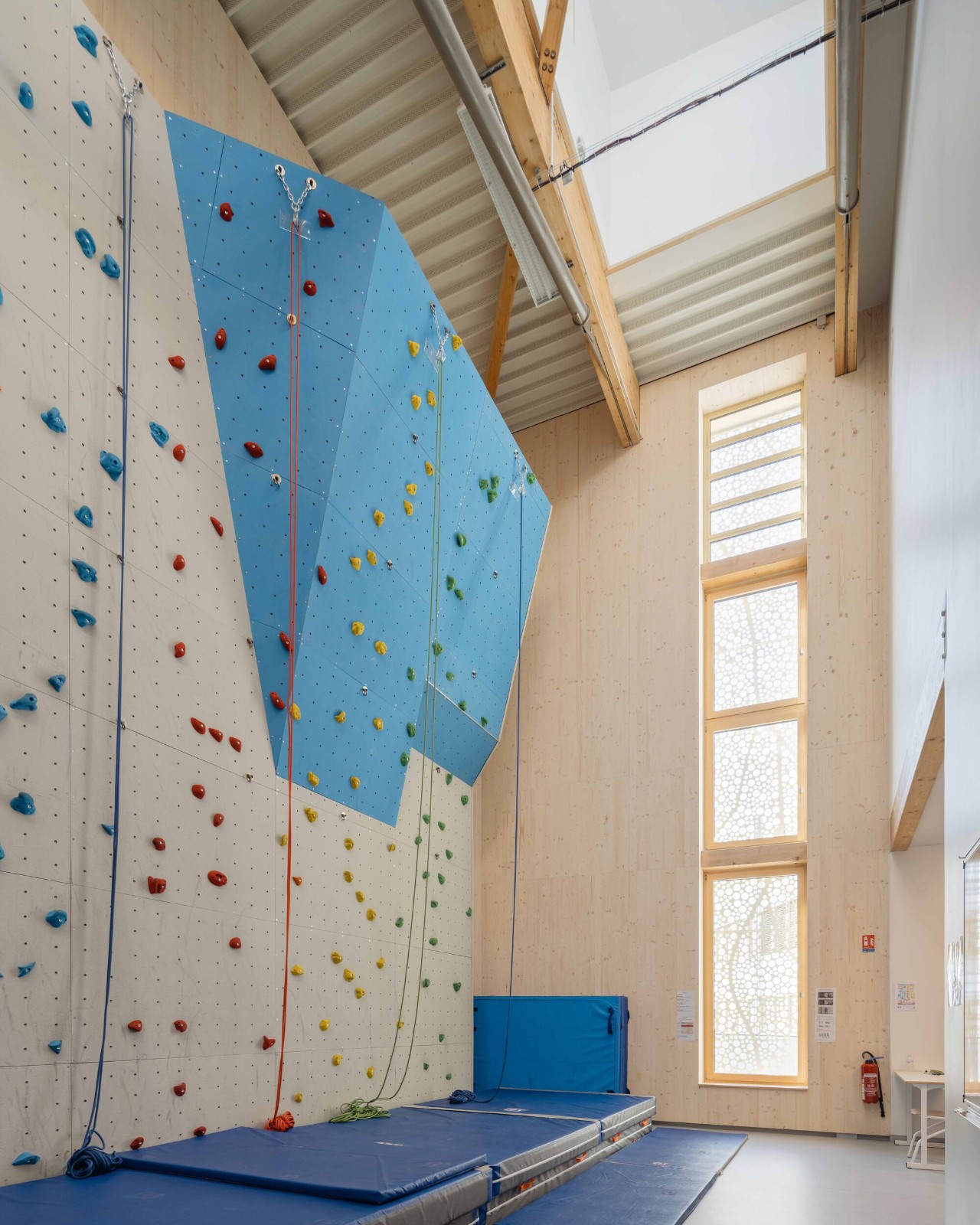 BIM建筑|瓦伦顿 Samuel-Paty 中学 / Archipente BIM建筑|瓦伦顿 Samuel-Paty 中学 / Archipente