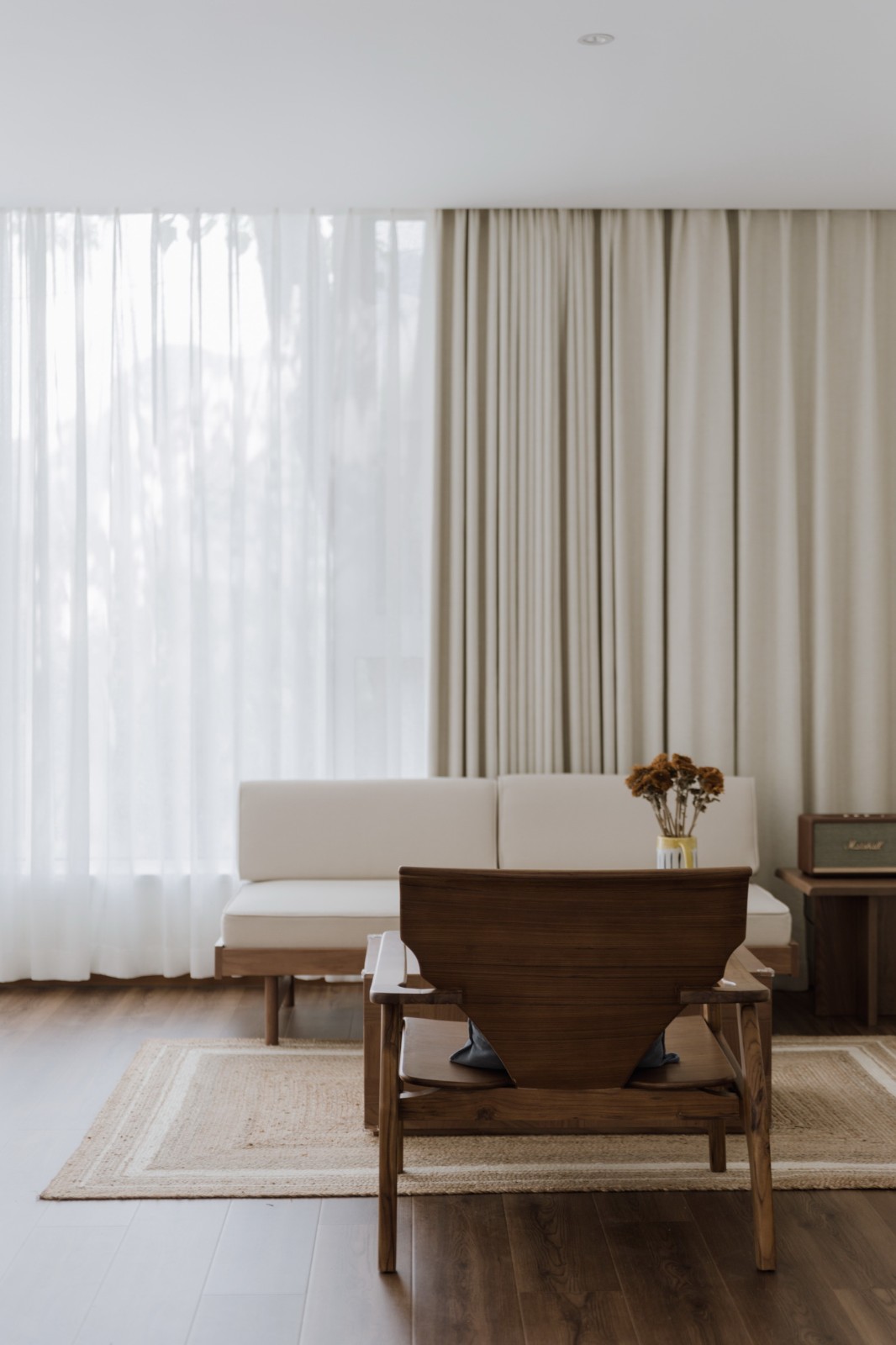 BIM建筑|沂蒙·书舍民宿:板栗树林下的自然再造与共生 / 灰空间建筑事务所 BIM建筑|沂蒙·书舍民宿:板栗树林下的自然再造与共生 / 灰空间建筑事务所