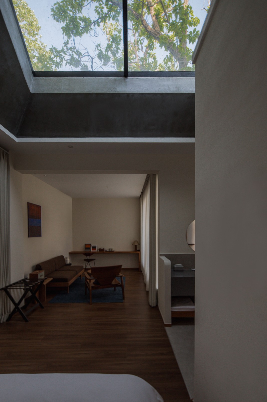 BIM建筑|沂蒙·书舍民宿:板栗树林下的自然再造与共生 / 灰空间建筑事务所 BIM建筑|沂蒙·书舍民宿:板栗树林下的自然再造与共生 / 灰空间建筑事务所