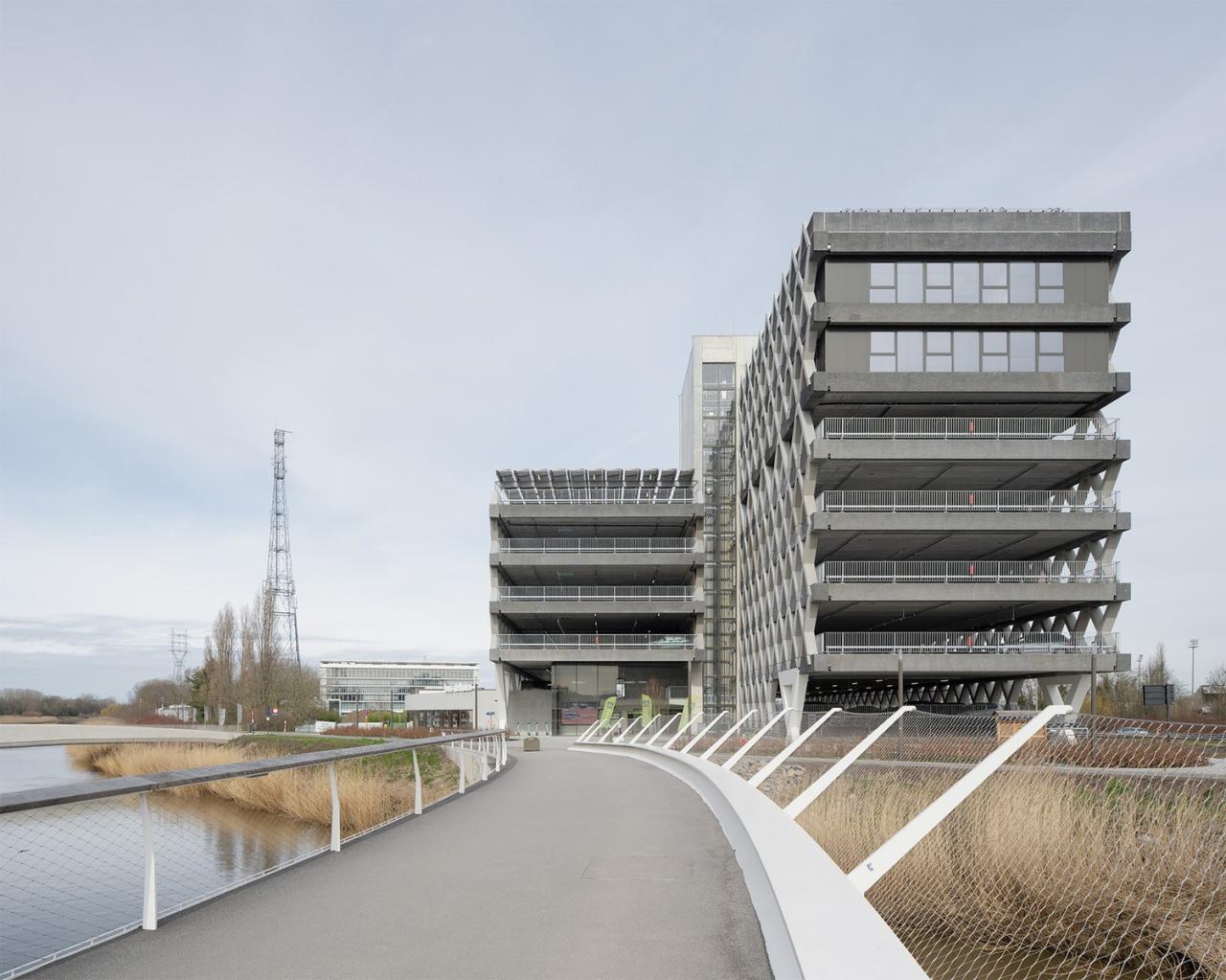 BIM建筑|Eandistip 交通中心 / archipelago + POLO BIM建筑|Eandistip 交通中心 / archipelago + POLO