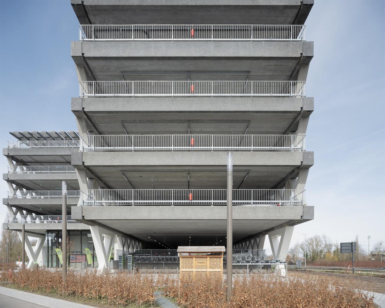 BIM建筑|Eandistip 交通中心 / archipelago + POLO BIM建筑|Eandistip 交通中心 / archipelago + POLO