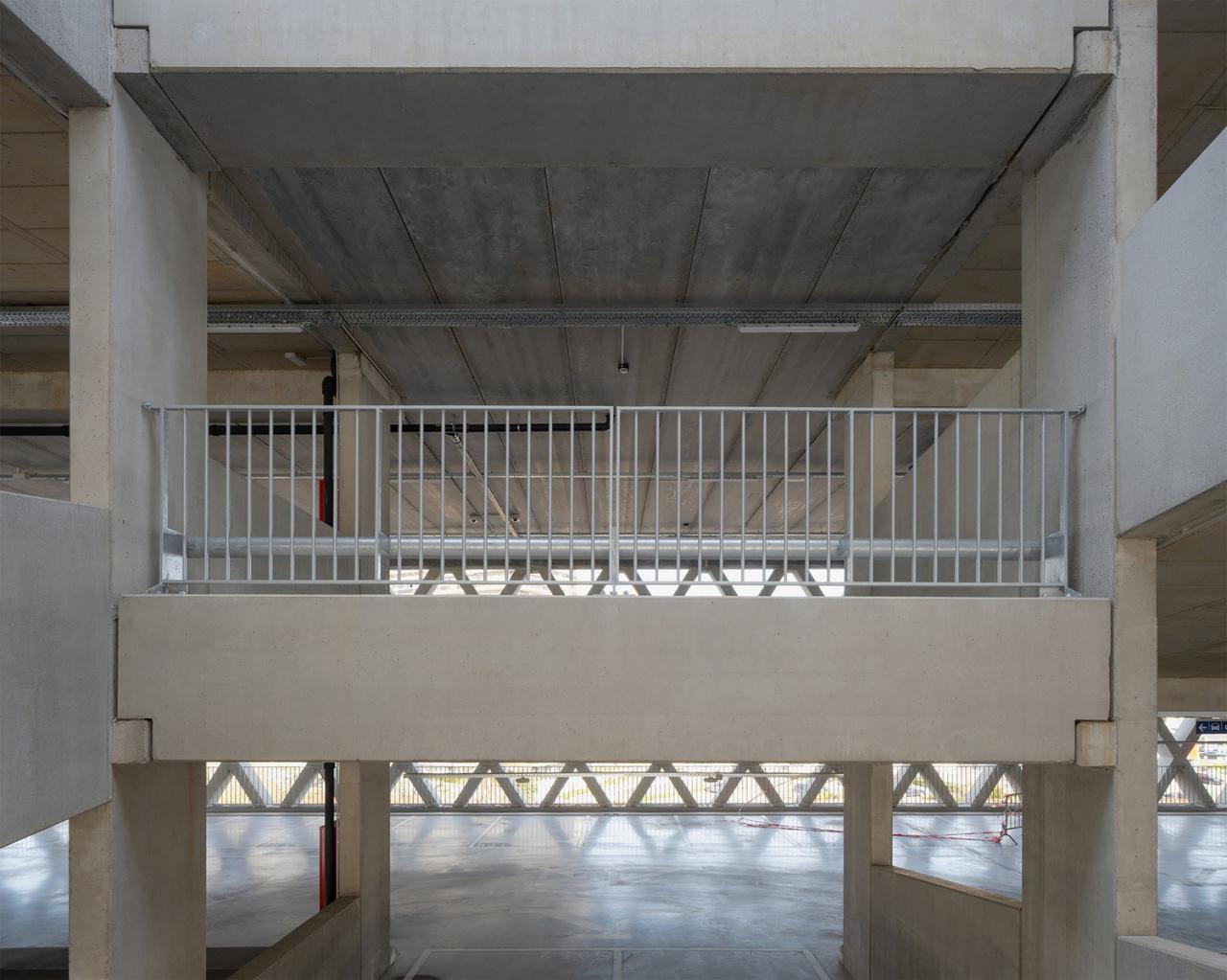 BIM建筑|Eandistip 交通中心 / archipelago + POLO BIM建筑|Eandistip 交通中心 / archipelago + POLO