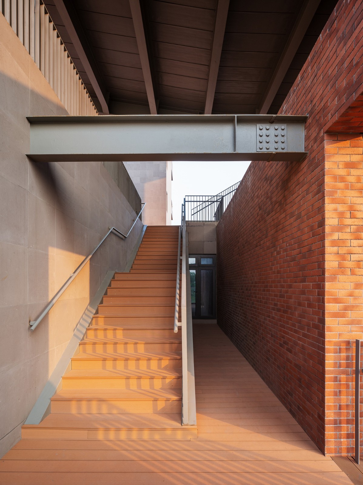 BIM建筑|上海南桥书院 / 南沙原创建筑设计工作室 BIM建筑|上海南桥书院 / 南沙原创建筑设计工作室