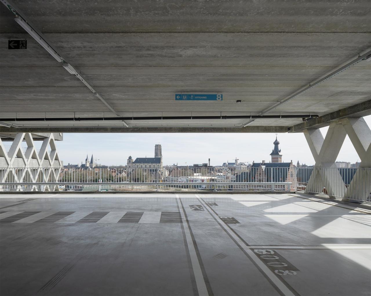 BIM建筑|Eandistip 交通中心 / archipelago + POLO BIM建筑|Eandistip 交通中心 / archipelago + POLO