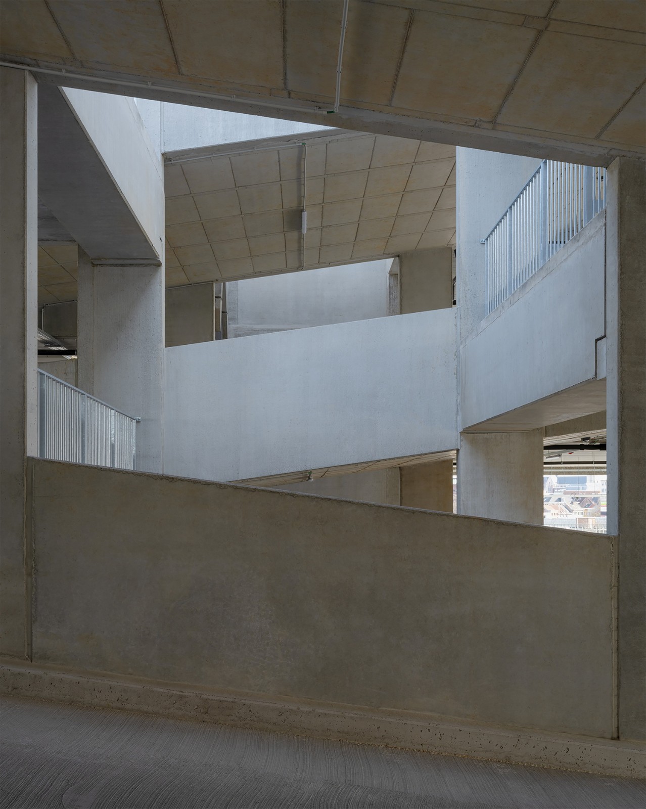 BIM建筑|Eandistip 交通中心 / archipelago + POLO BIM建筑|Eandistip 交通中心 / archipelago + POLO