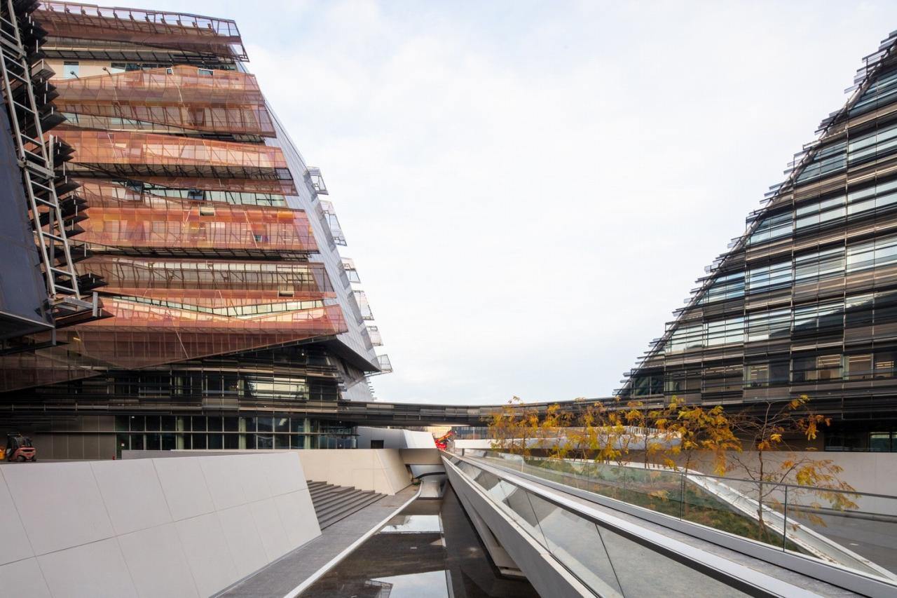 BIM建筑|埃尼集团米兰总部 / Morphosis Architects BIM建筑|埃尼集团米兰总部 / Morphosis Architects