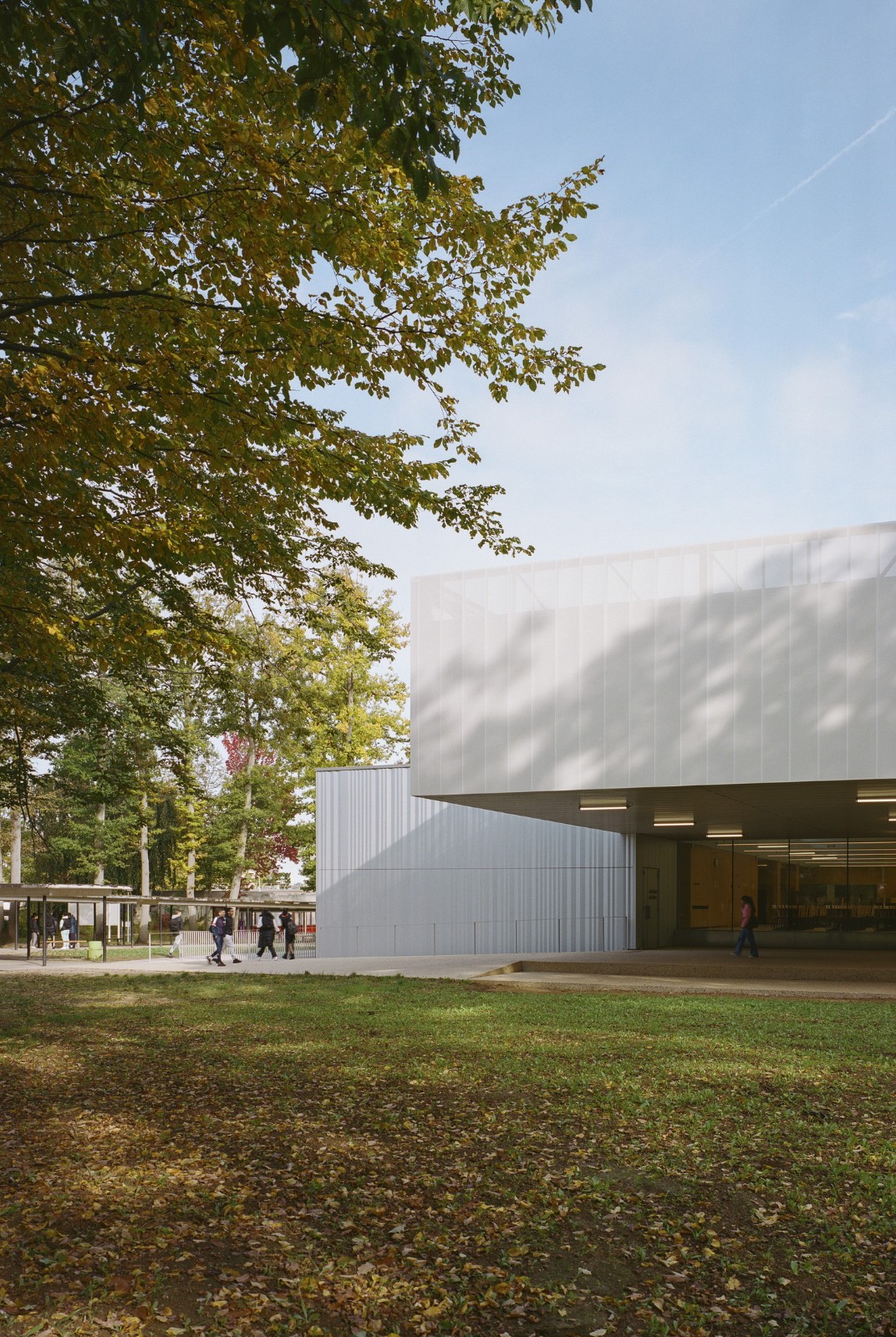 BIM建筑|Joliot-Curie 学校餐饮服务和学校生活中心 / Ateliers O-S architectes BIM建筑|Joliot-Curie 学校餐饮服务和学校生活中心 / Ateliers O-S architectes