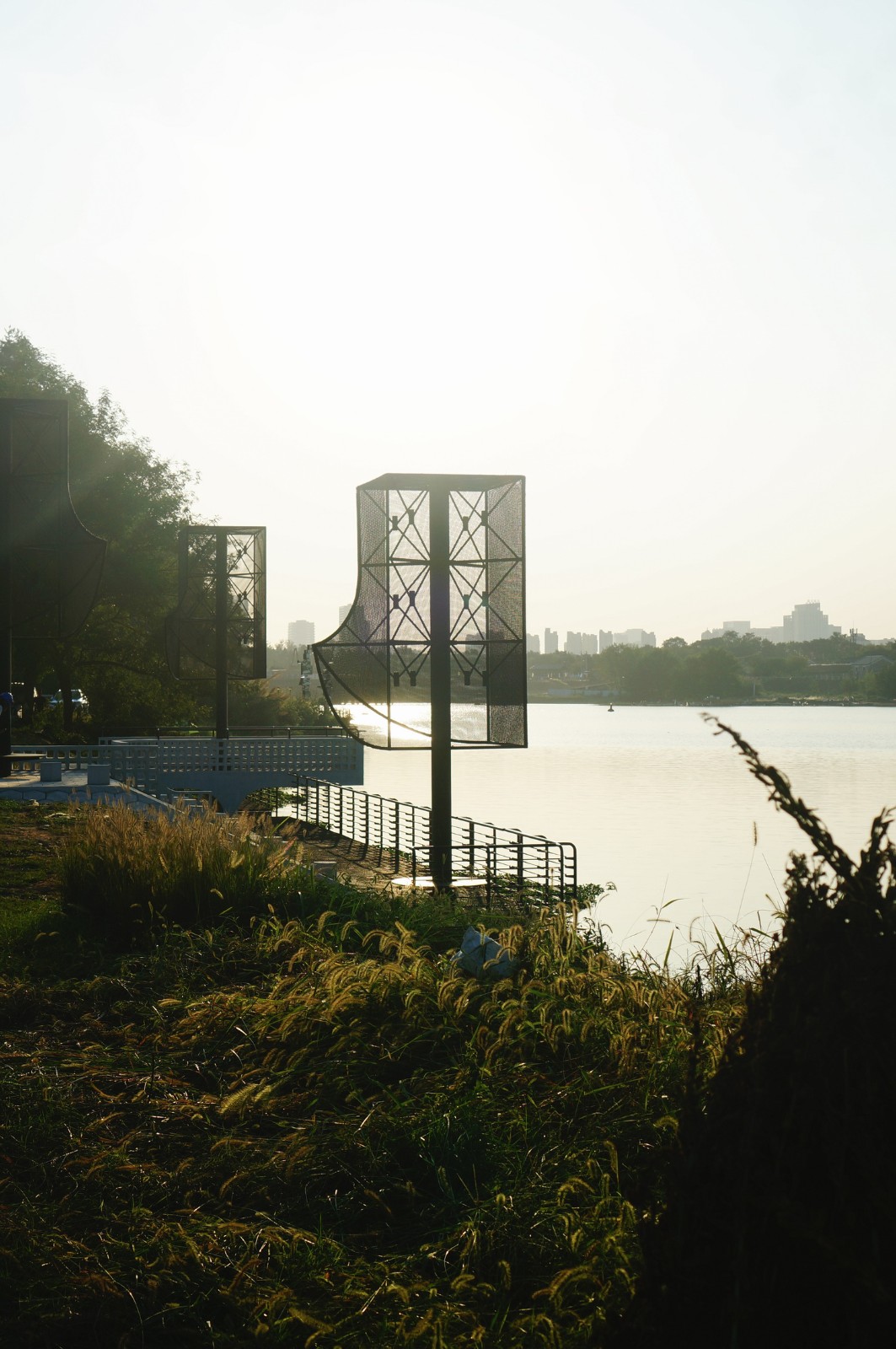 BIM建筑|‘起风了’装置,瀫石光河道护岸改造 / 华中科技大学建规学院 + 青·微舍工作室 BIM建筑|‘起风了’装置,瀫石光河道护岸改造 / 华中科技大学建规学院 + 青·微舍工作室