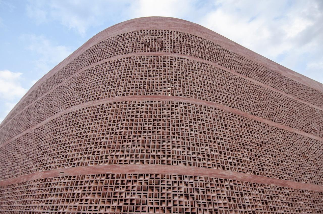 BIM建筑|Binus 三宝垄教育园区 / Denton Corker Marshall BIM建筑|Binus 三宝垄教育园区 / Denton Corker Marshall