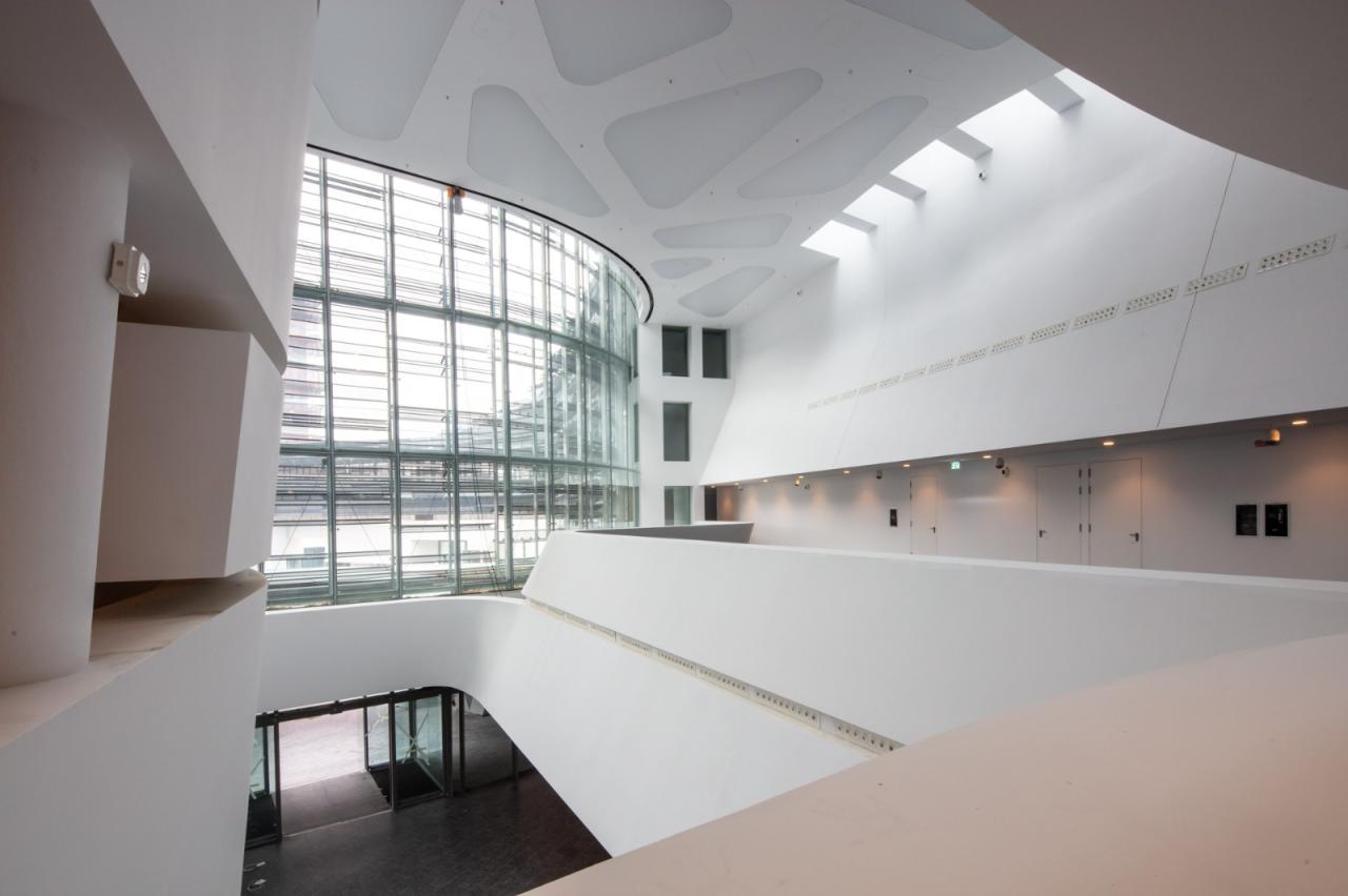 BIM建筑|埃尼集团米兰总部 / Morphosis Architects BIM建筑|埃尼集团米兰总部 / Morphosis Architects