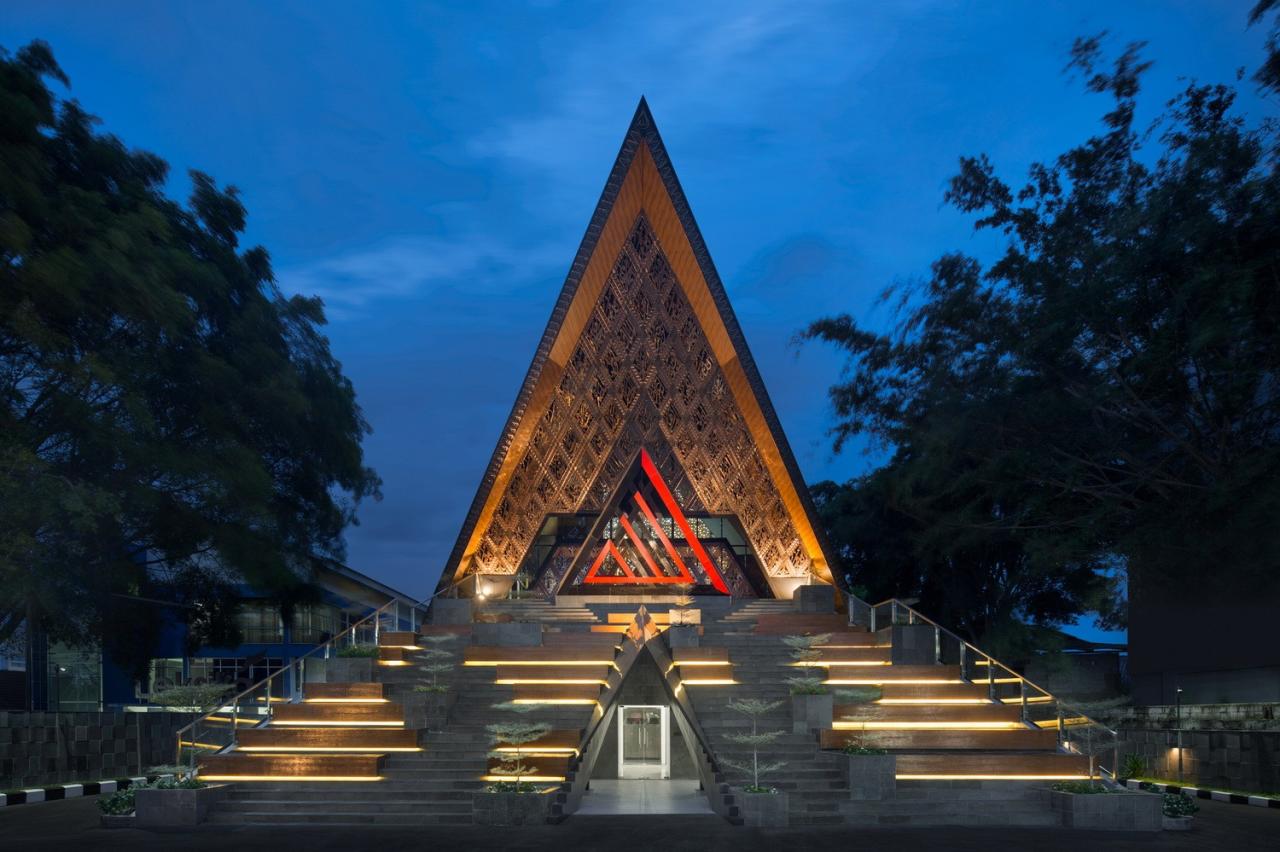 BIM建筑|镂空,让光照进清真寺 At-Taufik / JOSO BIM建筑|镂空,让光照进清真寺 At-Taufik / JOSO