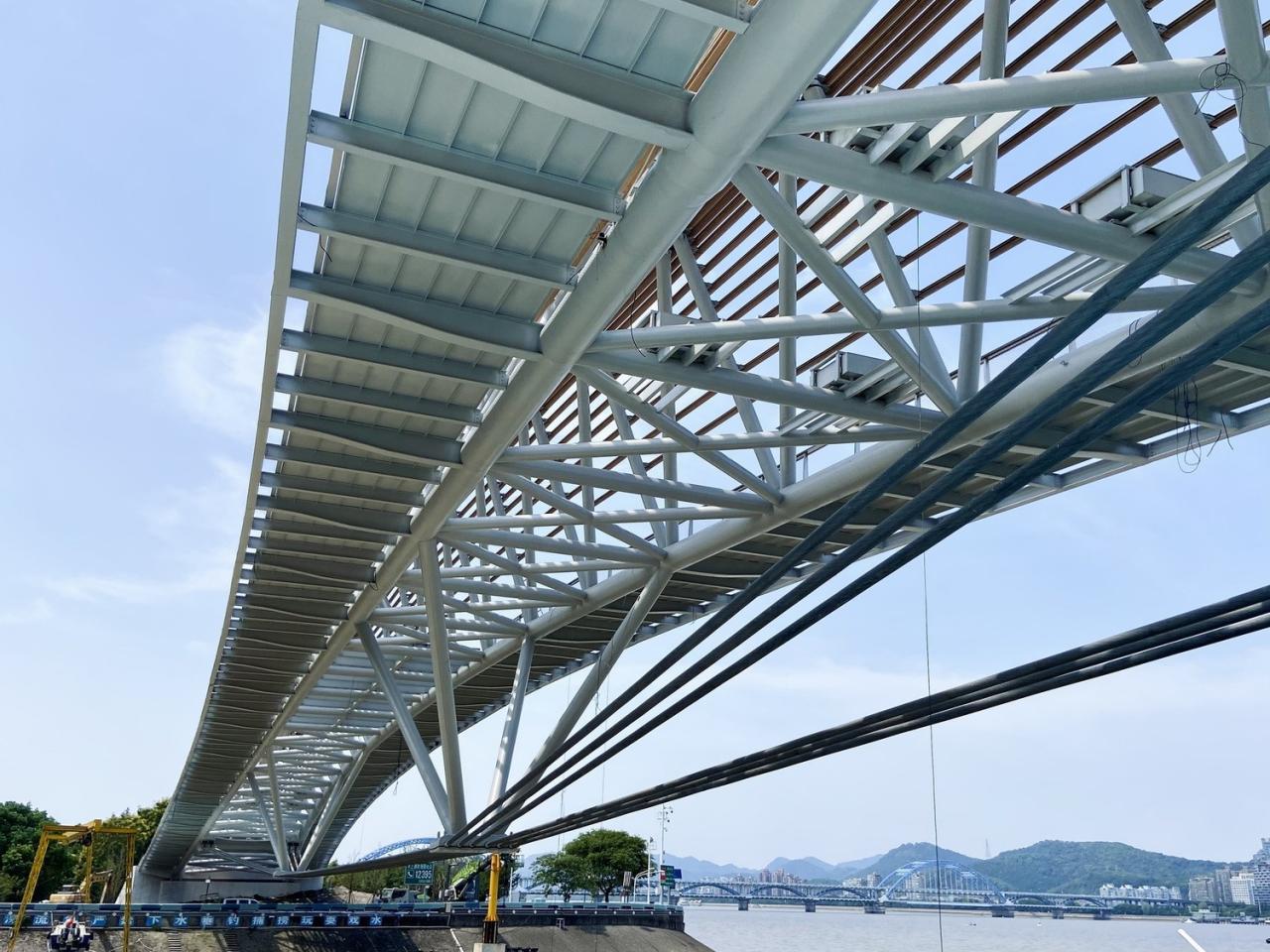 BIM建筑|杭州滨江公共空间·绸桥 / 同济原作设计工作室 BIM建筑|杭州滨江公共空间·绸桥 / 同济原作设计工作室