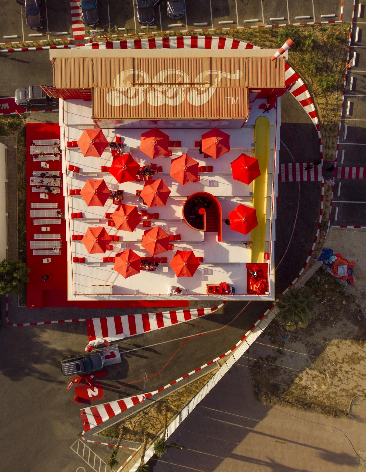 BIM建筑|BBT 山顶餐厅 / TAEP / AAP BIM建筑|BBT 山顶餐厅 / TAEP / AAP