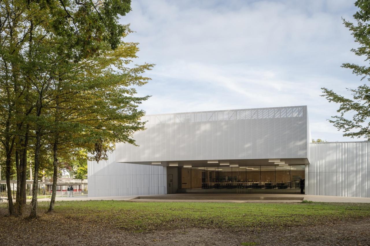 BIM建筑|Joliot-Curie 学校餐饮服务和学校生活中心 / Ateliers O-S architectes BIM建筑|Joliot-Curie 学校餐饮服务和学校生活中心 / Ateliers O-S architectes