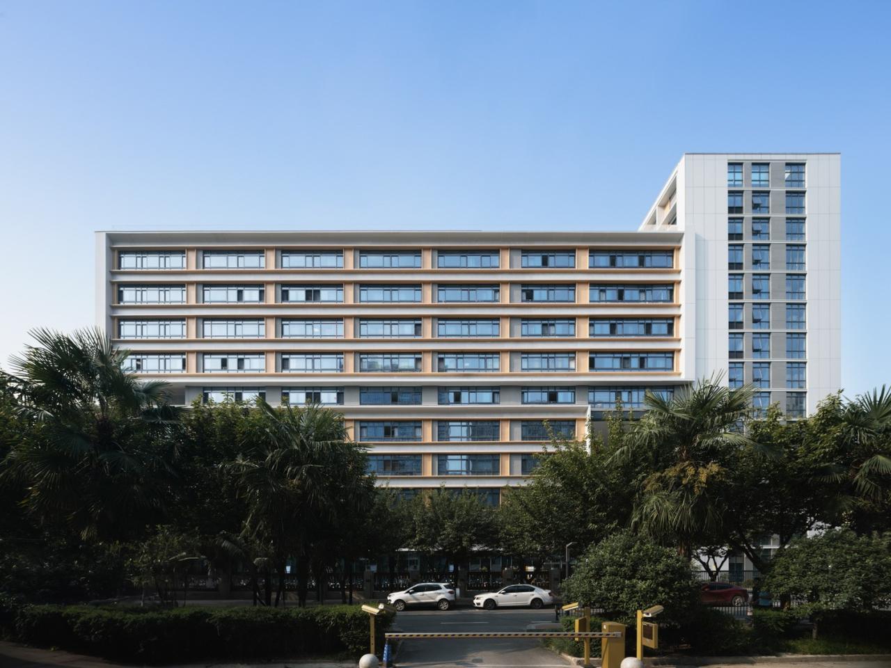 BIM建筑|西安高新第一中学(高中部)改扩建 / 中国建筑西北设计研究院 屈培青工作室 BIM建筑|西安高新第一中学(高中部)改扩建 / 中国建筑西北设计研究院 屈培青工作室