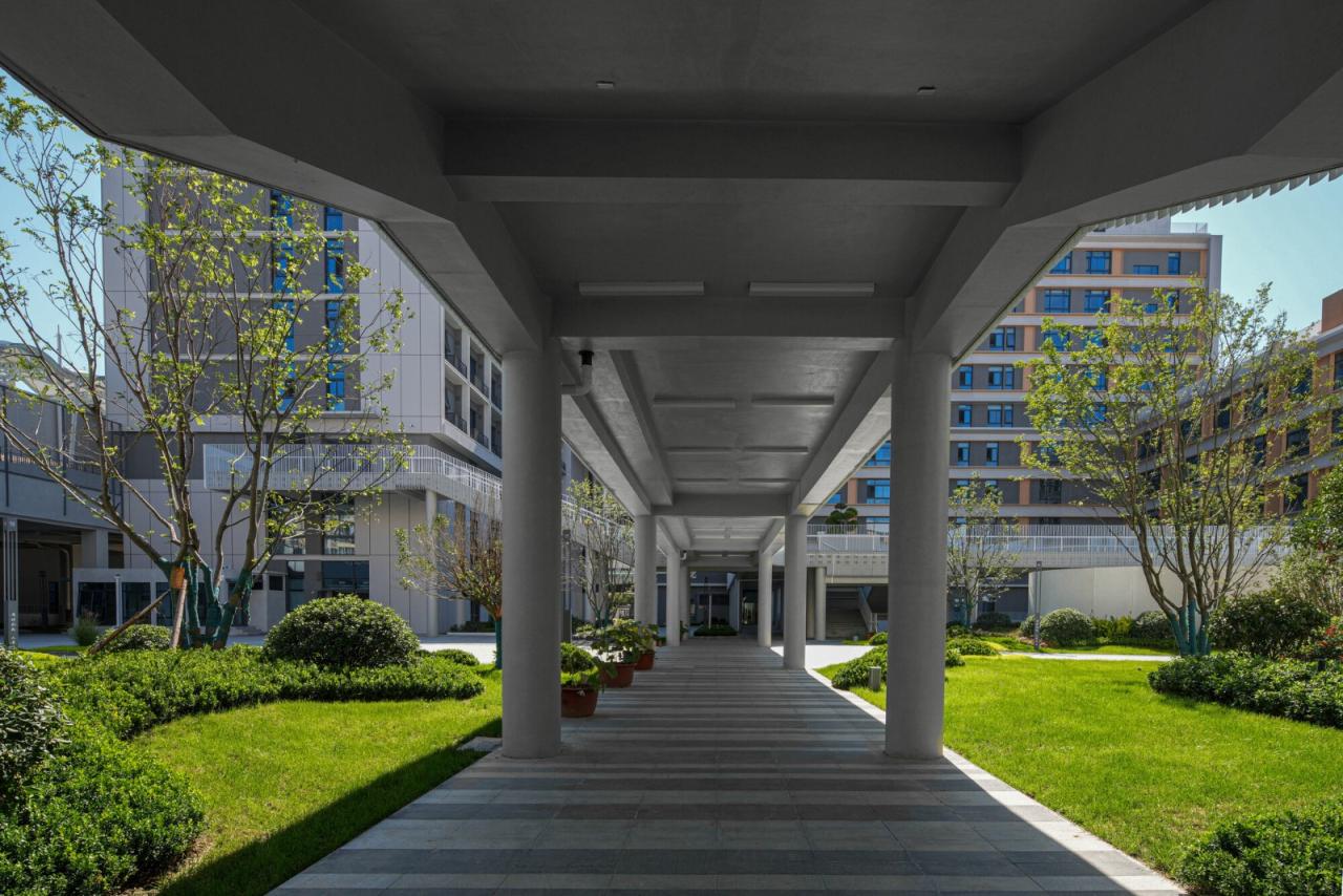 BIM建筑|西安高新第一中学(高中部)改扩建 / 中国建筑西北设计研究院 屈培青工作室 BIM建筑|西安高新第一中学(高中部)改扩建 / 中国建筑西北设计研究院 屈培青工作室