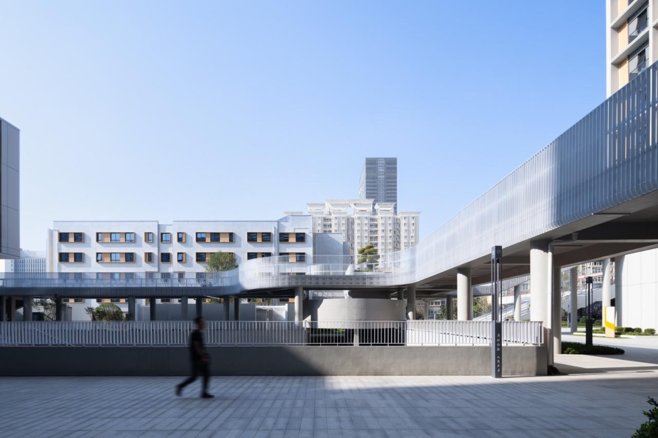 BIM建筑|西安高新第一中学(高中部)改扩建 / 中国建筑西北设计研究院 屈培青工作室 BIM建筑|西安高新第一中学(高中部)改扩建 / 中国建筑西北设计研究院 屈培青工作室