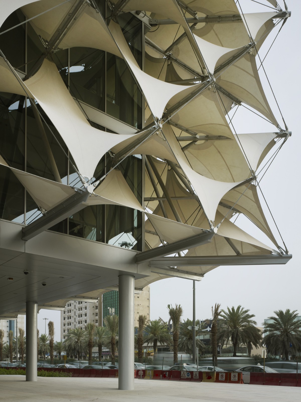 BIM建筑|沙特阿拉伯法赫德国王图书馆 / 盖博建筑设计事务所 BIM建筑|沙特阿拉伯法赫德国王图书馆 / 盖博建筑设计事务所