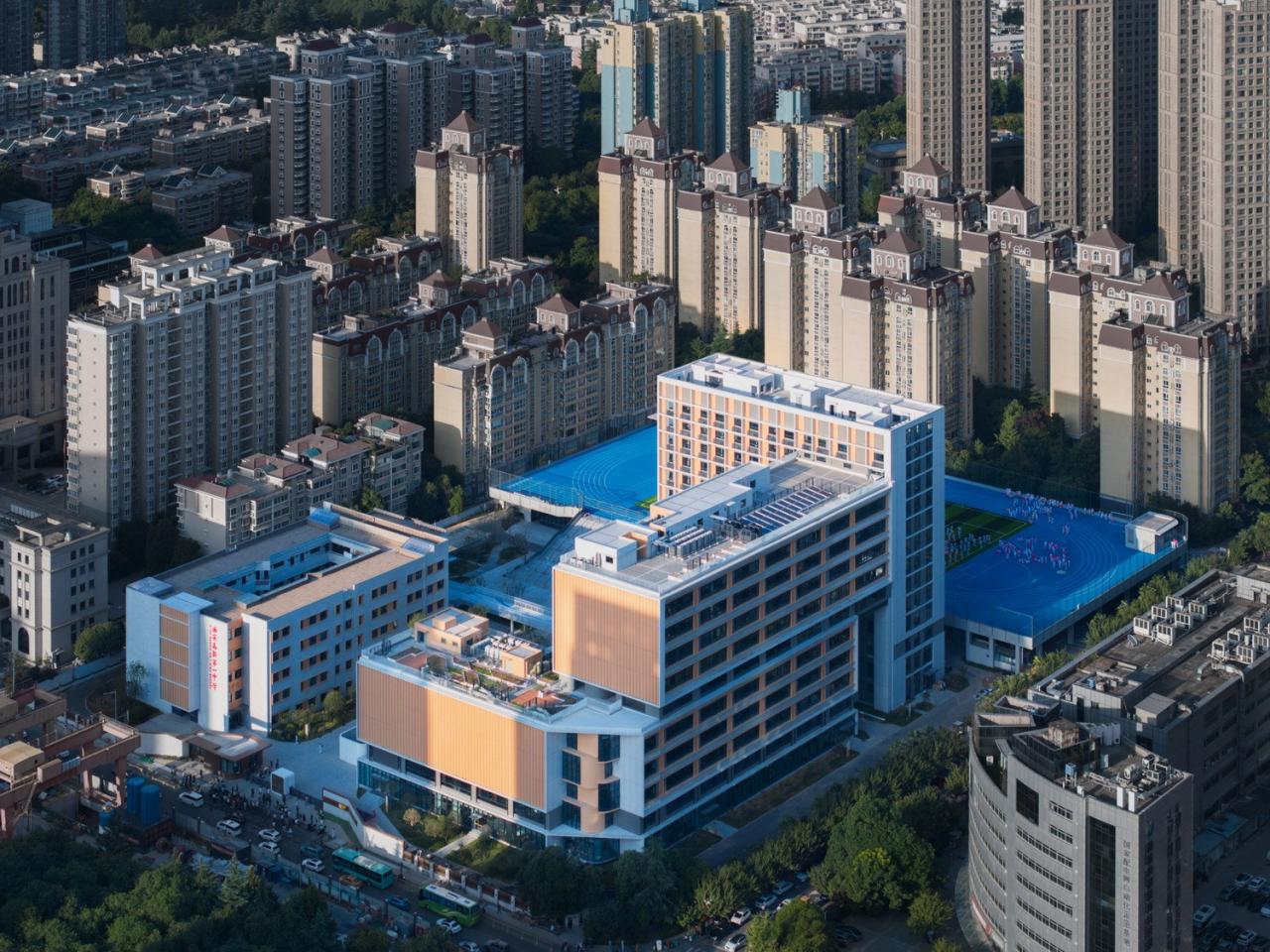 BIM建筑|西安高新第一中学(高中部)改扩建 / 中国建筑西北设计研究院 屈培青工作室 BIM建筑|西安高新第一中学(高中部)改扩建 / 中国建筑西北设计研究院 屈培青工作室