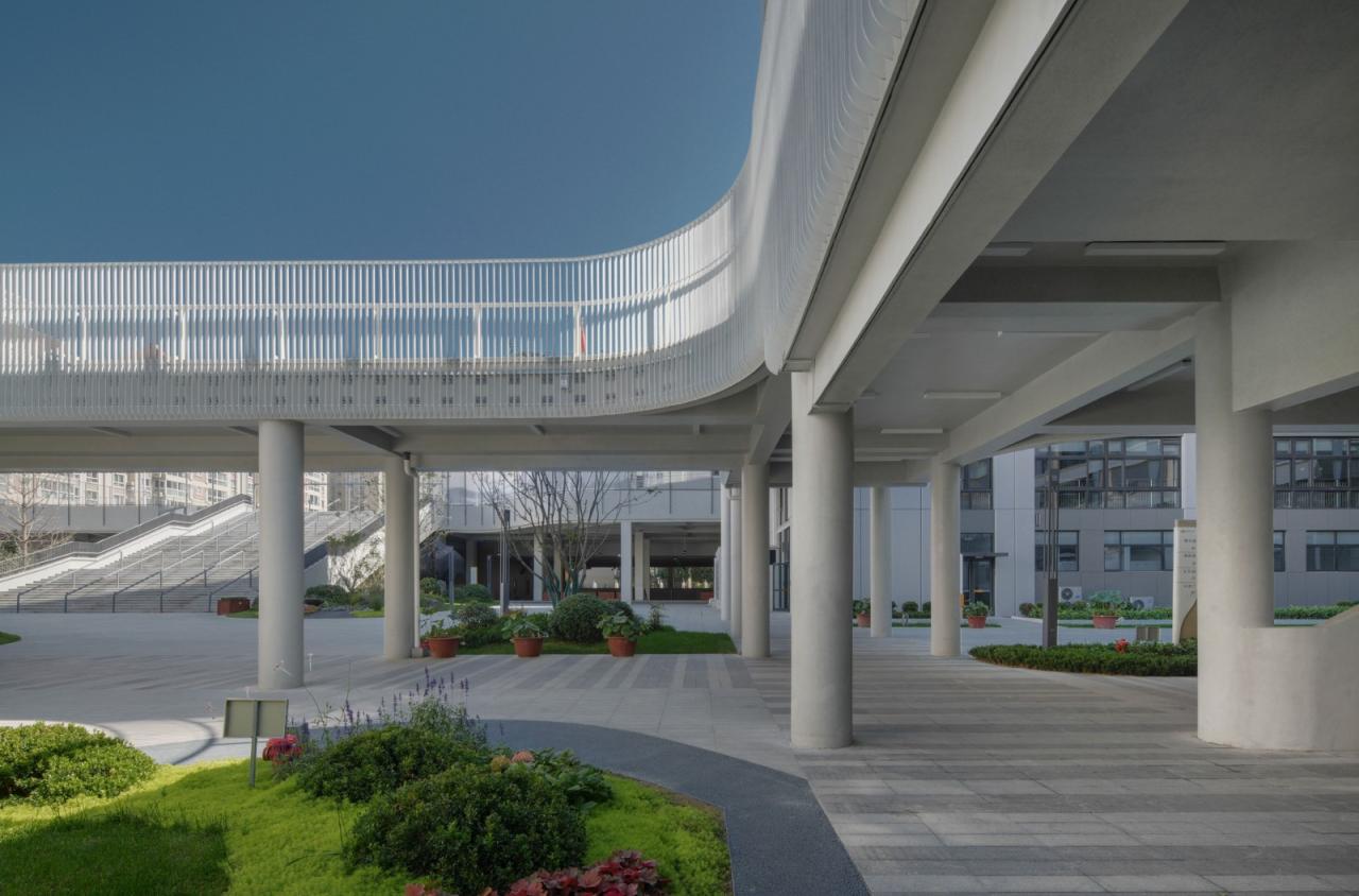 BIM建筑|西安高新第一中学(高中部)改扩建 / 中国建筑西北设计研究院 屈培青工作室 BIM建筑|西安高新第一中学(高中部)改扩建 / 中国建筑西北设计研究院 屈培青工作室