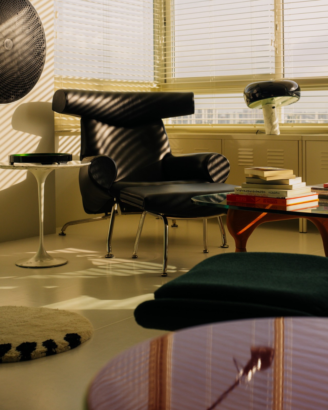 BIM建筑|灵动色彩之家:位于新加坡的粗野派公寓改造 / SPARK BIM建筑|灵动色彩之家:位于新加坡的粗野派公寓改造 / SPARK