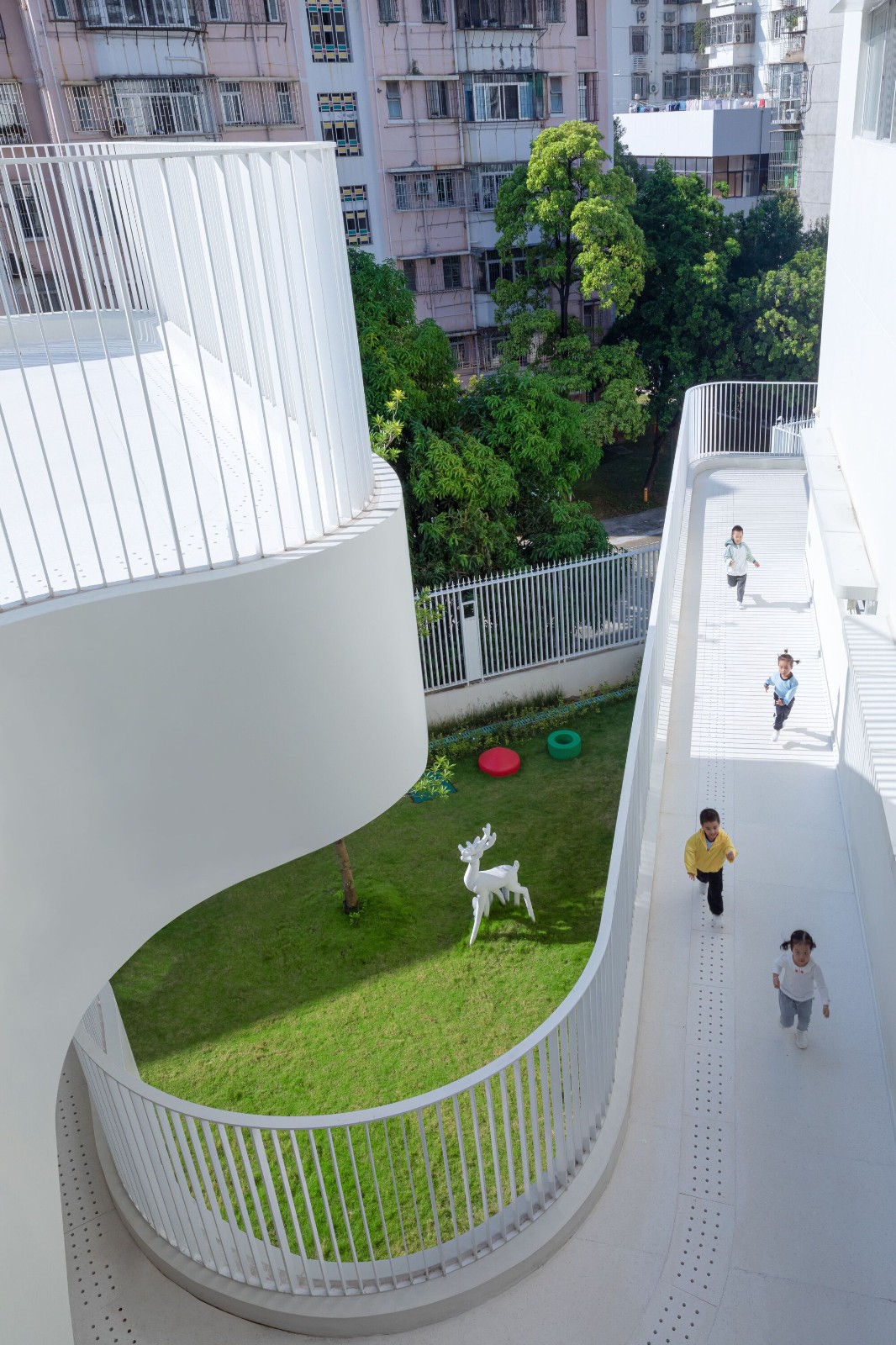 BIM建筑|深圳市第二幼儿园 / 徐昀超建筑工作室 BIM建筑|深圳市第二幼儿园 / 徐昀超建筑工作室