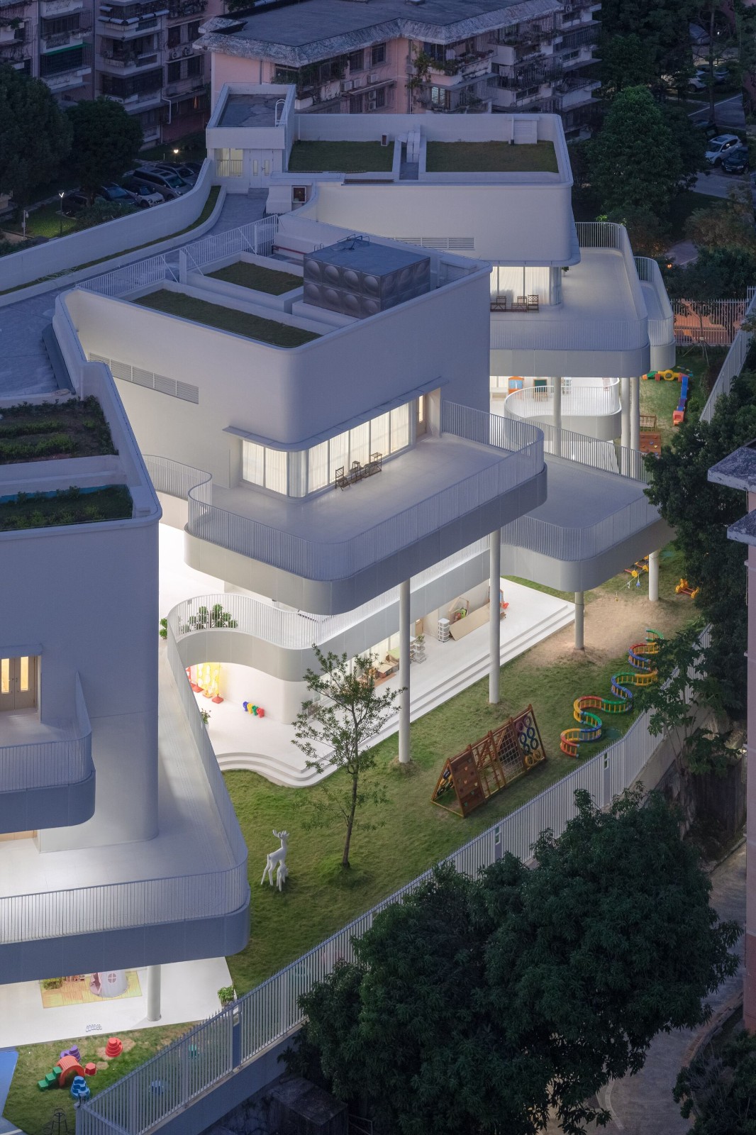 BIM建筑|深圳市第二幼儿园 / 徐昀超建筑工作室 BIM建筑|深圳市第二幼儿园 / 徐昀超建筑工作室