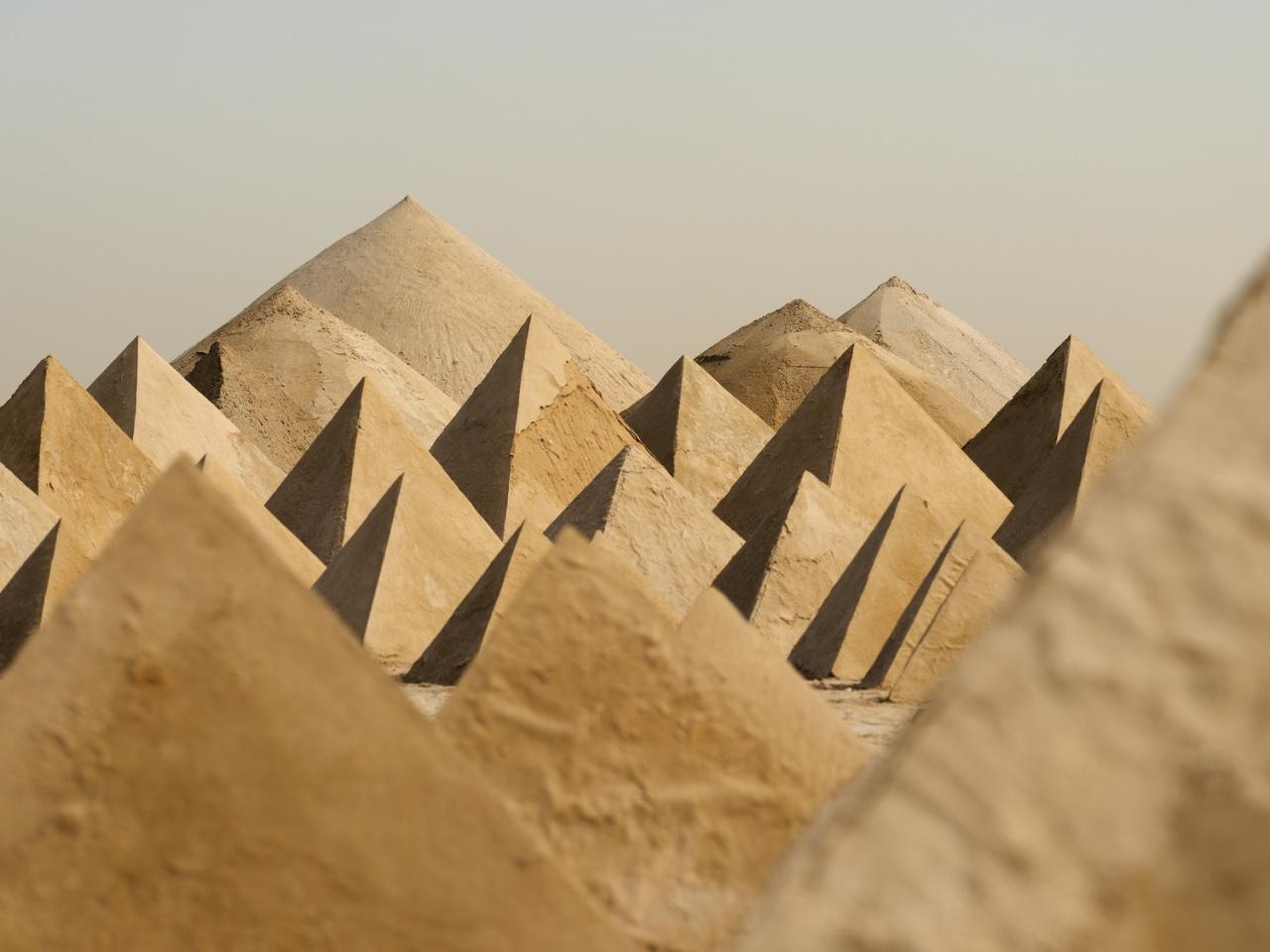 BIM建筑|沉浸式陆地艺术作品 :“自我相似” / Jim Denevan BIM建筑|沉浸式陆地艺术作品 :“自我相似” / Jim Denevan