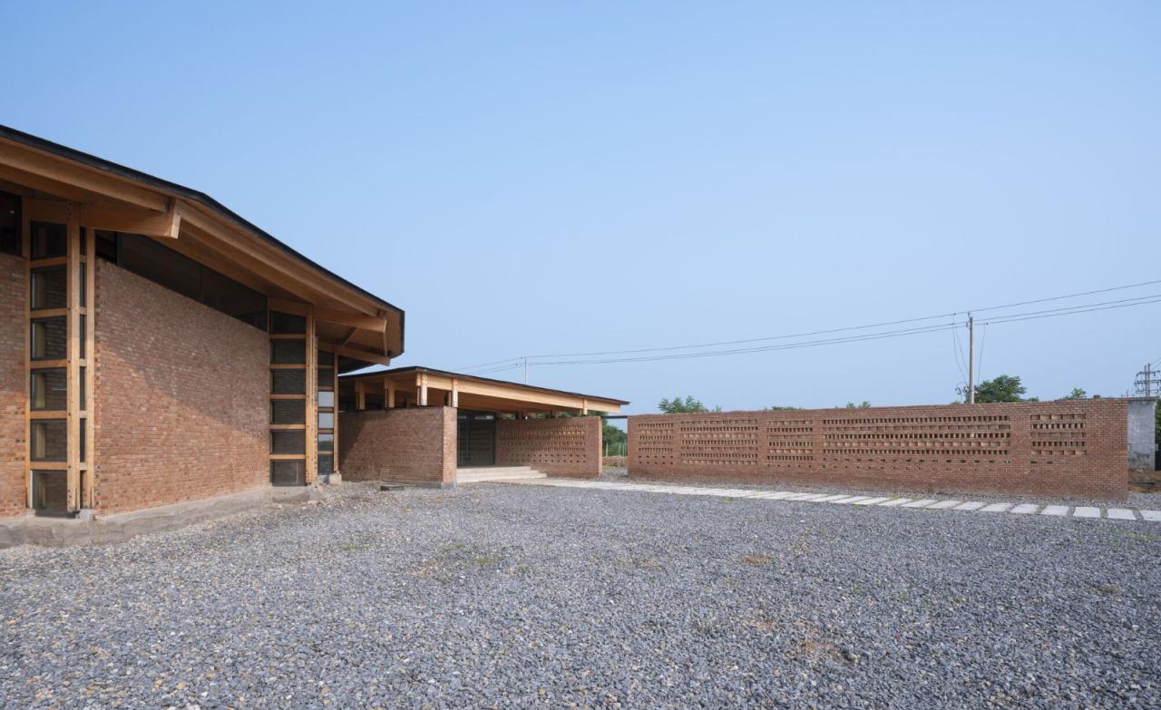 BIM建筑|熟地工艺展示馆 / 罗宇杰工作室 BIM建筑|熟地工艺展示馆 / 罗宇杰工作室