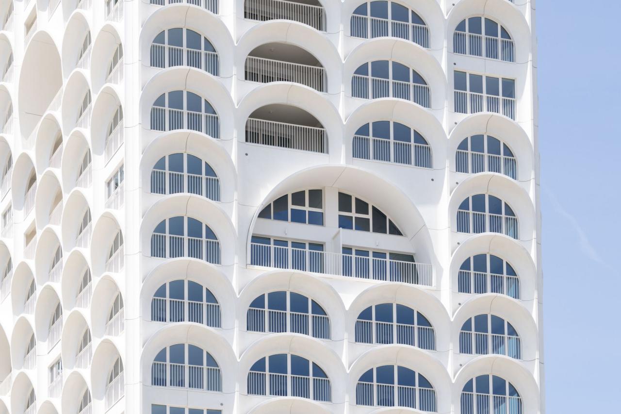 BIM建筑|414 个拱顶,‘蓝色之门’住宅 / PietriArchitectes BIM建筑|414 个拱顶,‘蓝色之门’住宅 / PietriArchitectes