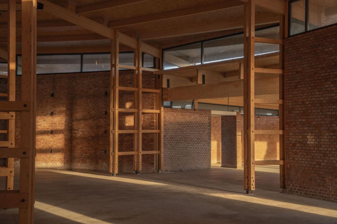 BIM建筑|熟地工艺展示馆 / 罗宇杰工作室 BIM建筑|熟地工艺展示馆 / 罗宇杰工作室