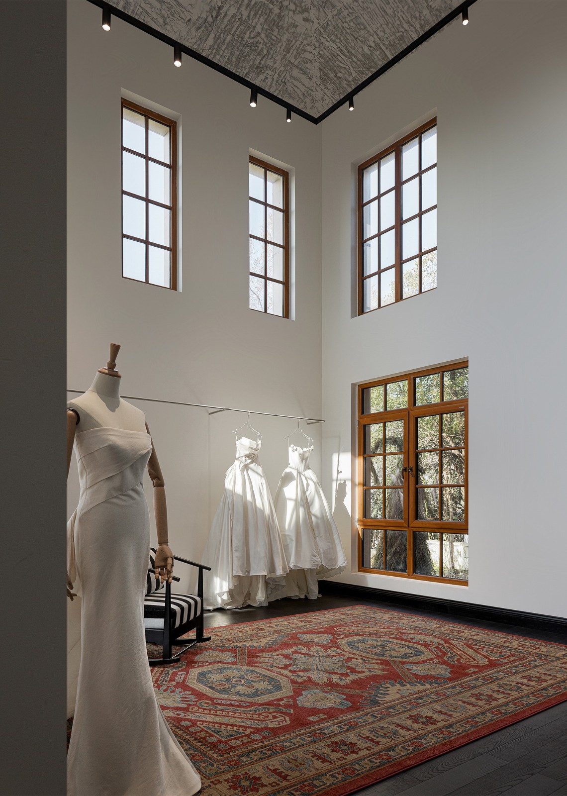 BIM建筑|LAN Bridal婚纱集合店 / WUMICHI伍米尺建筑设计 BIM建筑|LAN Bridal婚纱集合店 / WUMICHI伍米尺建筑设计