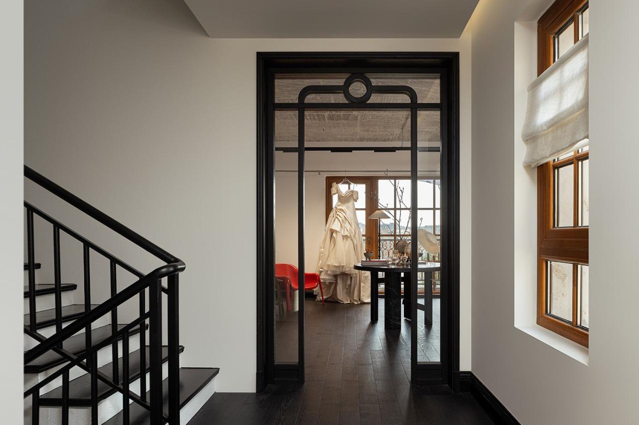 BIM建筑|LAN Bridal婚纱集合店 / WUMICHI伍米尺建筑设计 BIM建筑|LAN Bridal婚纱集合店 / WUMICHI伍米尺建筑设计